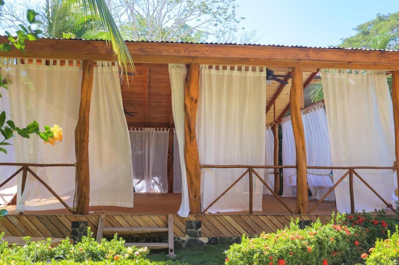 Hotel Isolina Beach Potrero  Exterior foto